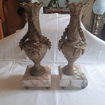 Cassolette (2) - Régule - Cassolette/vase