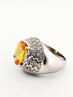 Ring - 18 karaat Witgoud - 8.30ct. tw. Saffier - Diamant