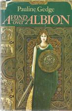 Avond over Albion 9789022506585 Pauline Gedge, Verzenden, Gelezen, Pauline Gedge