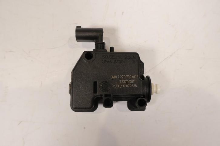 BMW F20 F21 F30 F31 F32 F36 Tankklep sluiting  vergrendeling, Auto-onderdelen, Elektronica en Kabels, Ophalen of Verzenden