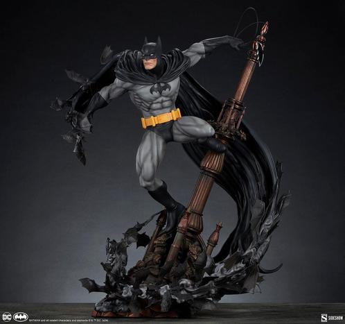 DC Comics Premium Format Statue Batman (Black Variant) Sides, Verzamelen, Film en Tv, Ophalen of Verzenden