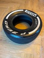 Max Verstappen - 2016 - Pneu