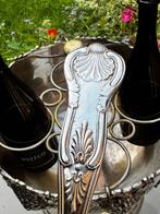 Large Sheffield Silver-Plated Victorian Grapevine Punch Bowl