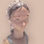 Lladró - Beeld, Virgen nina - 34 cm - Keramiek