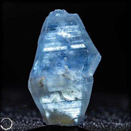 Zeldzamer doorzichtig Ceylons saffierkristal uit Sri Lanka, Verzamelen, Mineralen en Fossielen