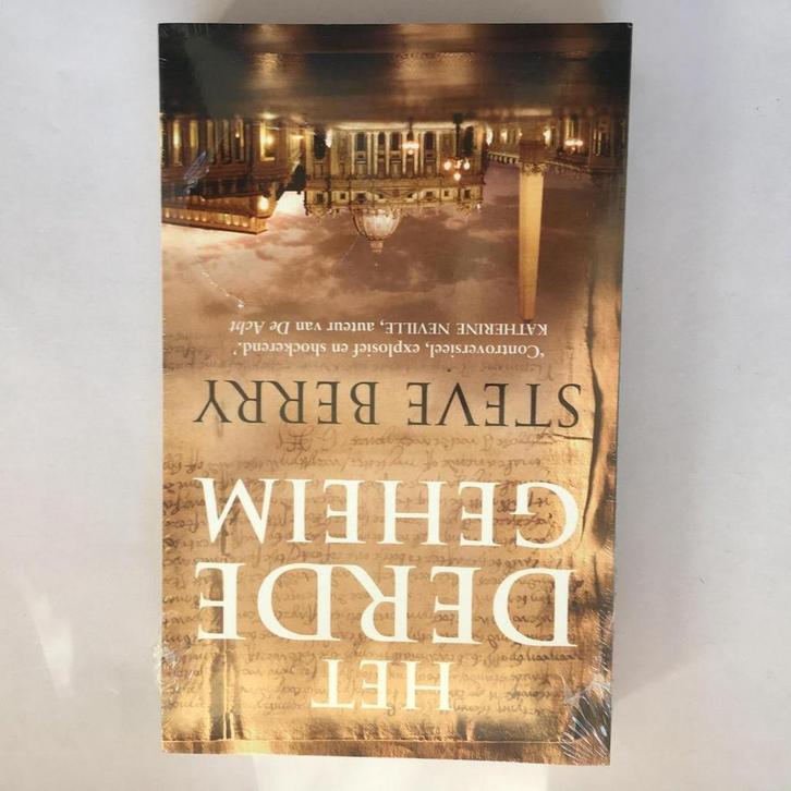 Het derde geheim 9789026129094 Steve Berry, Boeken, Wetenschap, Gelezen, Verzenden