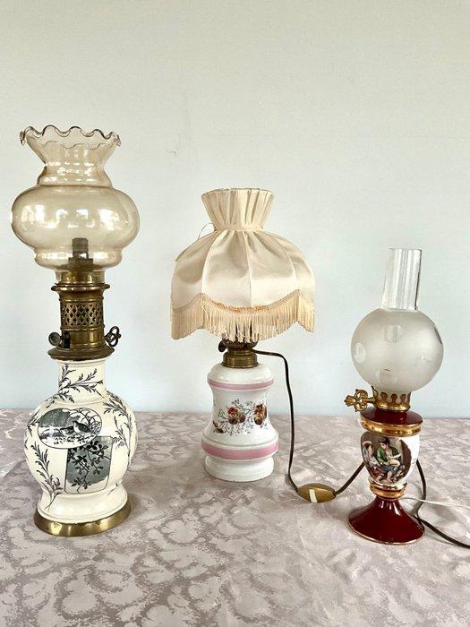 Lamp (3) - Porselein, Keramiek, Messing, Glas, Textiel, Antiek en Kunst, Curiosa en Brocante