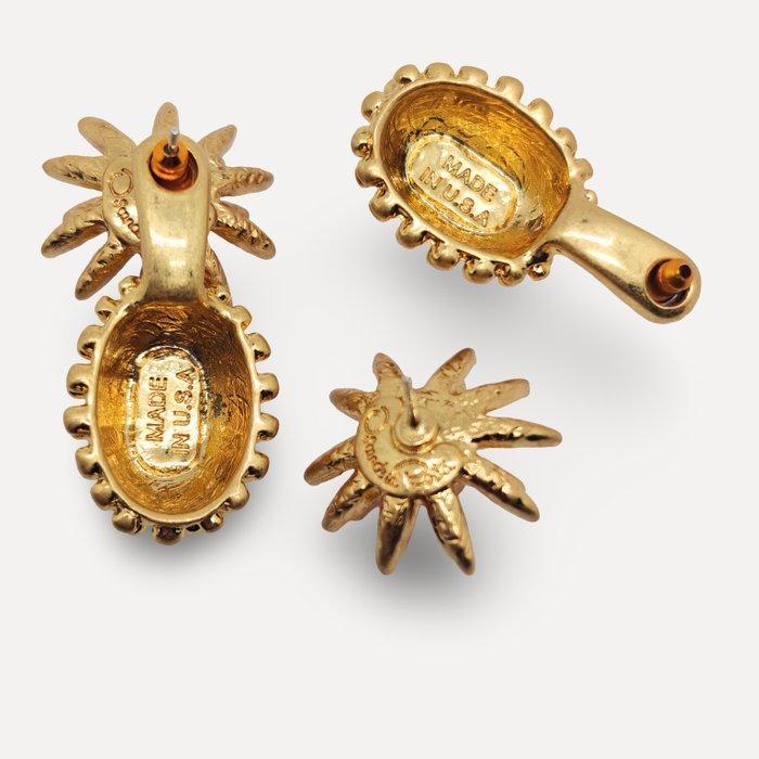 Oscar De La Renta - Verguld - Oorbellen - Ananas, Antiek en Kunst, Kunst | Designobjecten