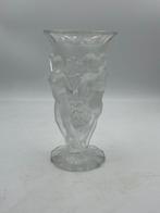 Desna - Atelier Desna - Vase - verre moulé - Signé