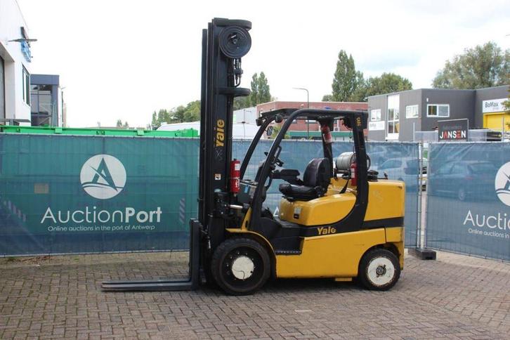 Veiling: Heftruck Yale GLC70VX LPG 2800kg 6.8m 2010, Zakelijke goederen, Machines en Bouw | Heftrucks en Intern transport, Ophalen