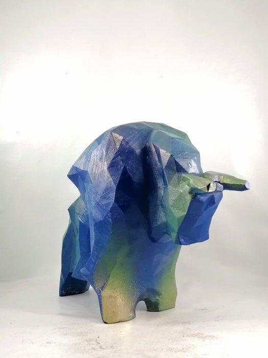Vanessa Bonino - Cangiant low-poly Bull, Antiquités & Art, Art | Objets design