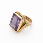 Ring - 18 karaat Geel goud - 14.83 ct. Korund