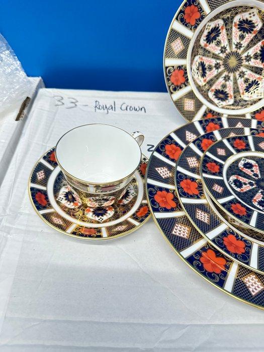 Royal Crown Derby - Tafelservies (82) - Old Imari - Been,, Antiek en Kunst, Antiek | Meubels | Tafels