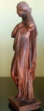 Beeldje - Replica of a Venus - Aardewerk