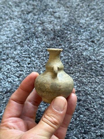 Offervaas - Aardewerk - China - Ming Dynastie (1368-1644) -, Antiek en Kunst