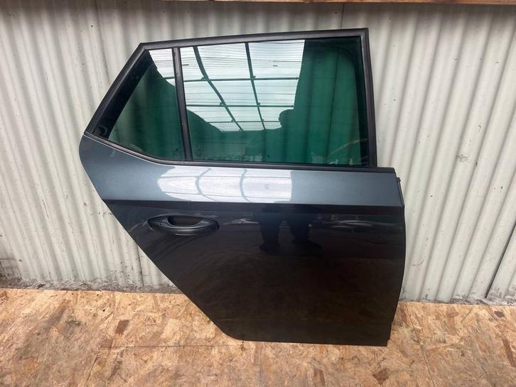 Porte arrière droite Skoda Fabia III 2014 - 2021, Auto-onderdelen, Carrosserie, Ophalen