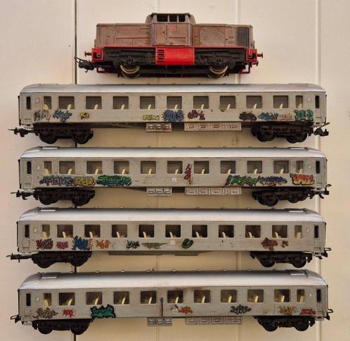 Lima H0 - Treinset (5) - Diesellocomotief V 100 -, Hobby en Vrije tijd, Modeltreinen | H0