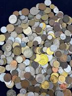 Wereld. Lot mit 400 Stück Münzen (Zonder minimumprijs)