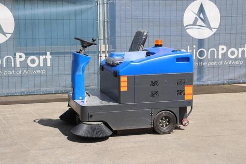 Veiling: Veegmachine Sweeper V-130 Elektrisch, Zakelijke goederen, Machines en Bouw | Onderhoud en Reiniging, Ophalen