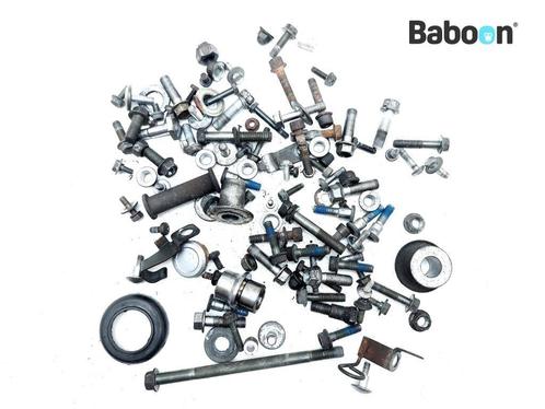 Bouten en Moeren Suzuki GS 500 F 2004-2006 (GS500F), Motoren, Onderdelen | Suzuki, Gebruikt, Verzenden
