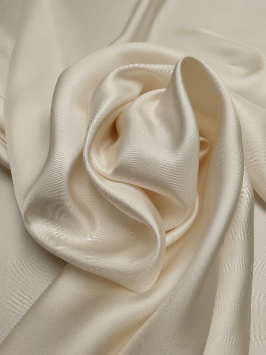 Zuivere zijde E126 maat 6 × 1,40 m - Textiel - 600 cm - 140, Antiek en Kunst, Antiek | Tapijten, Tafelkleden en Textiel