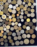 Wereld. Weltmünzen-Lot mit 300 Stück Münzen (Zonder