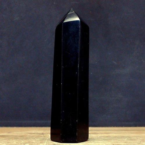 Belle tourmaline noire Obélisque, du Brésil- 723.6 g, Verzamelen, Mineralen en Fossielen