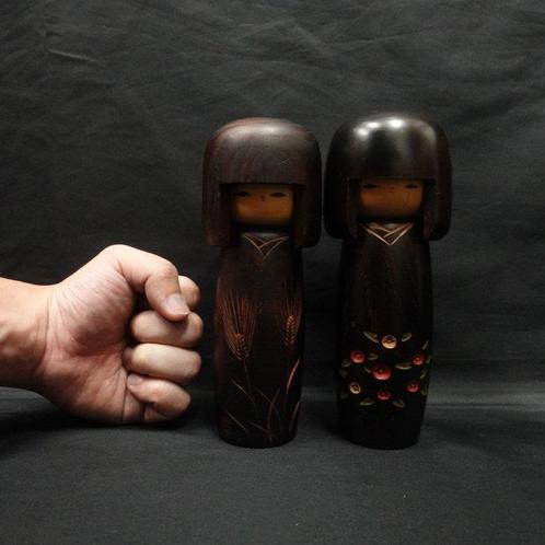 Uniek ontwerp Sosaku Kokeshi  / kokeshi-pop - Hout -, Antiek en Kunst, Curiosa en Brocante
