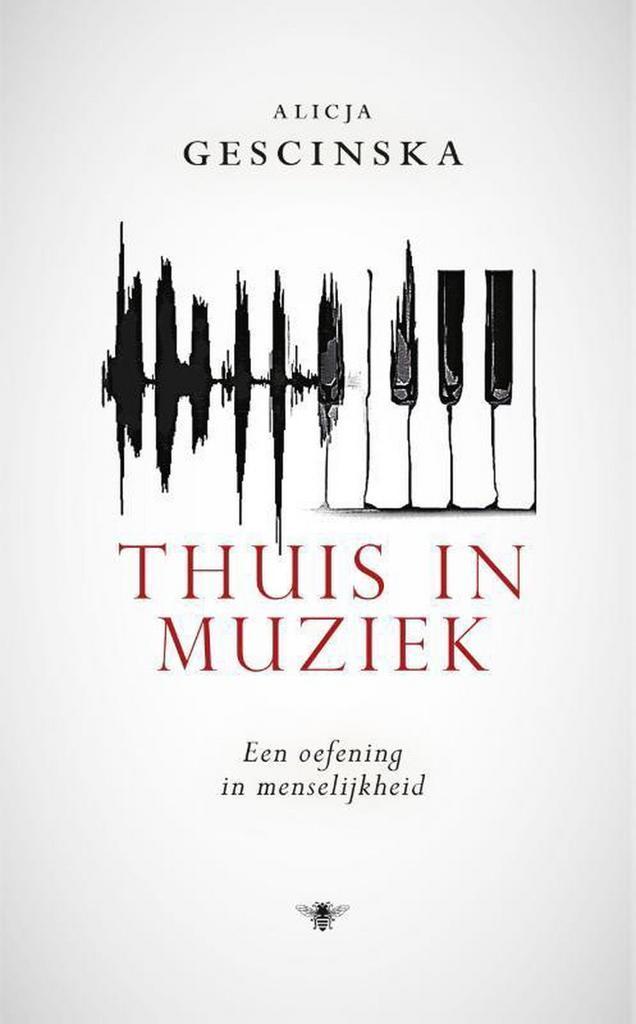 Thuis in muziek / Festivalessays 9789403138503, Boeken, Literatuur, Zo goed als nieuw, Verzenden