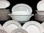 Kaiser & Co - Tafelservies voor 12 (42) - Porselein, Antiek en Kunst