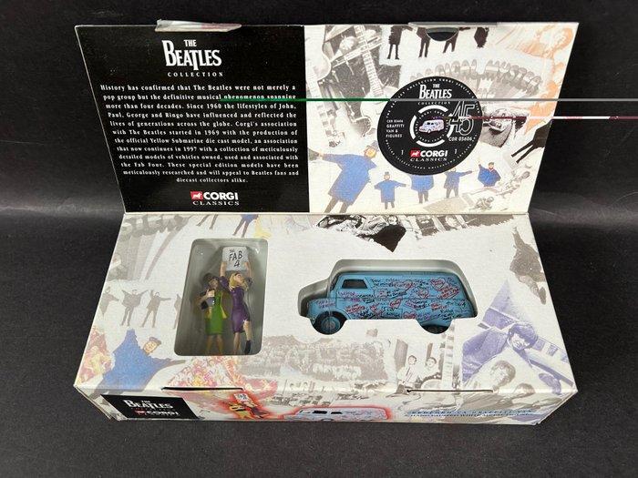 Corgi 1:50 - Model vrachtwagen (2) - Corgi The Beatles -, Hobby en Vrije tijd, Modelauto's | 1:5 tot 1:12