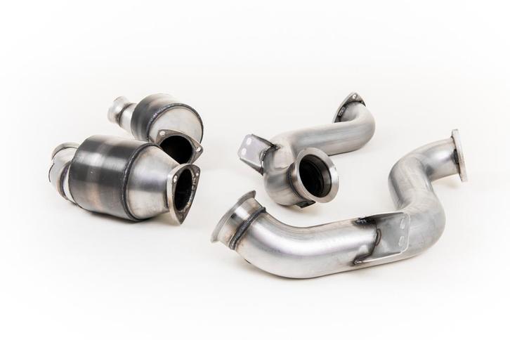 Hi-Flow Sportkat en Downpipe | Mercedes C-Class C63 & C63 S, Auto-onderdelen, Uitlaatsystemen, Nieuw, Verzenden