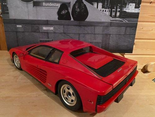 Pocher 1:8 - Voiture miniature - Ferrari Testarossa, Hobby en Vrije tijd, Modelauto's | 1:5 tot 1:12