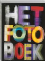 Het fotoboek 9789068682427 en, Boeken, Verzenden, Gelezen, En