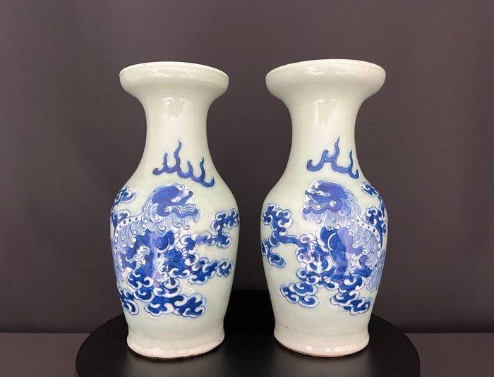 Vaas - Porselein - China - Set Chinese vazen, Antiek en Kunst, Antiek | Overige Antiek