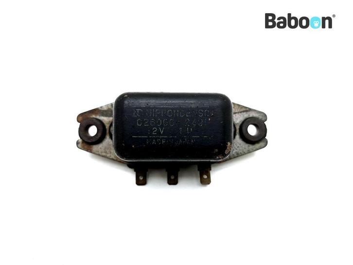Spanningsregelaar Kawasaki Z 650 1982 F3 (Z650), Motoren, Onderdelen | Kawasaki, Gebruikt, Verzenden