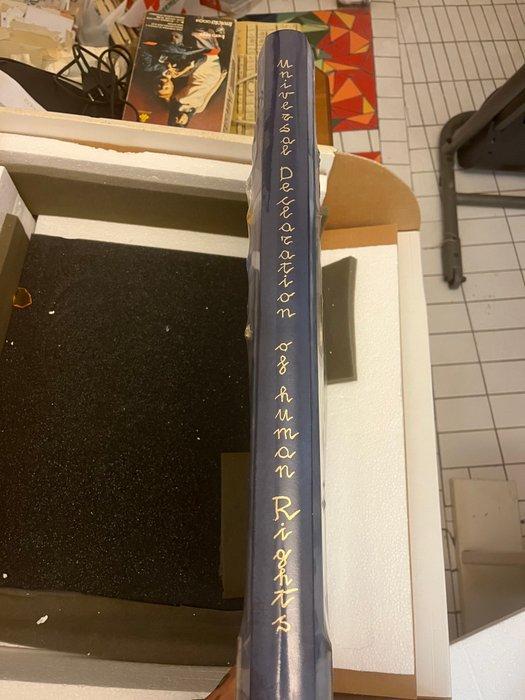 Marcello Jori; Marilena Ferrari - Universal Declaration of, Antiek en Kunst, Antiek | Boeken en Manuscripten