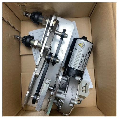 Bieden: Gallinea medium 24V windscreen wiper motor 560 90 d, Watersport en Boten, Bootonderdelen, Ophalen of Verzenden