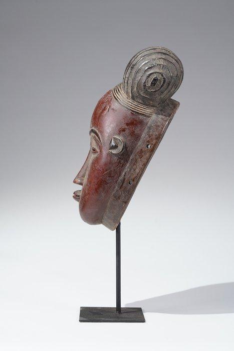 Een houten masker - Baule - Ivoorkust (Zonder Minimumprijs), Antiek en Kunst, Kunst | Niet-Westerse kunst