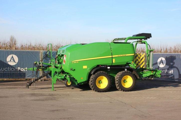 Veiling: Balenpers John Deere C441R 2018, Articles professionnels, Agriculture | Outils, Enlèvement