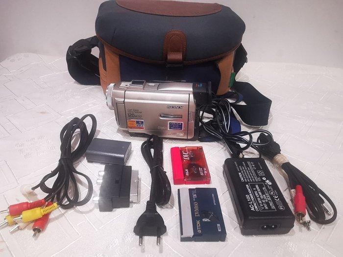 Sony Video camera Sony DCR-TRV8 MINI DV Mini DV-DV camera, Verzamelen, Foto-apparatuur en Filmapparatuur