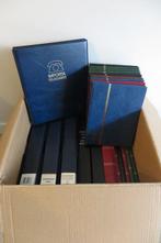 Accessoires - Doos met Importa toebehoren o.a lege, Postzegels en Munten, Gestempeld