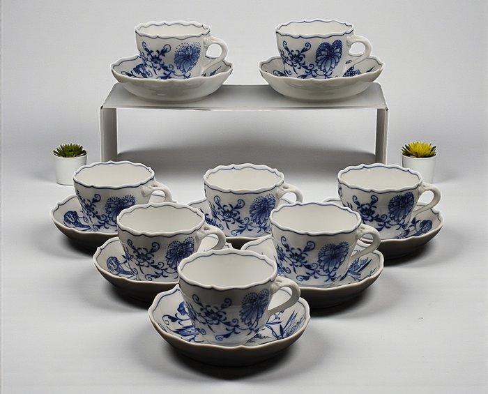 Meissen - Tafelservies (8) - Blue Onion - Porselein, Antiquités & Art, Antiquités | Meubles | Tables
