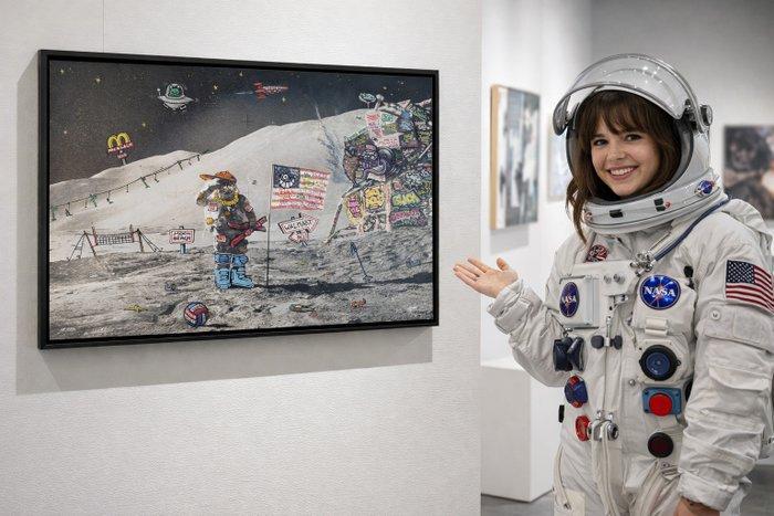 BLACH (Maxime Blachere) - Moon Beach and the first Kebab on, Antiek en Kunst, Kunst | Designobjecten