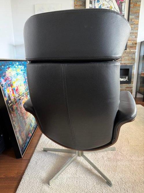 Jahn Aadmot - Fauteuil (2) - délai dexpiration - Fourrure, Antiek en Kunst, Kunst | Designobjecten