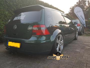 Spacers 10mm vw bora golf 3 4 polo 5x100 57.1 Spoorverbreder beschikbaar voor biedingen