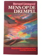 B. Lievegoed - Mens op de drempel, Boeken, Verzenden, Gelezen