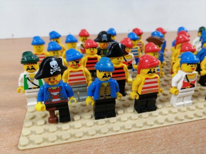 Lego - Minifigures - 40 stuks - 1990-2000, Kinderen en Baby's, Speelgoed | Duplo en Lego