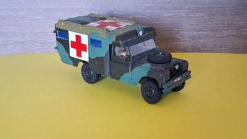 Tamiya 1:43 - Véhicule militaire miniature - Land Rover