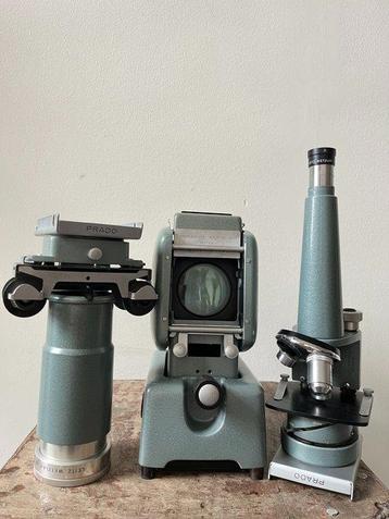 Leitz Prado diaprojector mét microscoopmodule Projecteur de beschikbaar voor biedingen